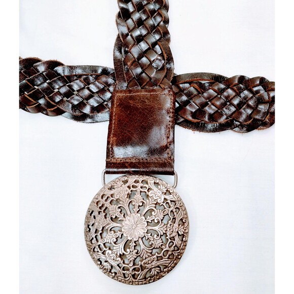 2000s Jessica Simpson Leather Braid Belt Large Round Silver Buckle Imported. L. - Picture 2 of 5